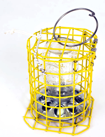 BIRD FEEDER HANGING YELLOW WIRE WITH MASON JAR HOLDER