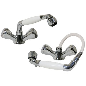 SCANDVIK SHOWER AND FAUCET COMBO PULL OUT